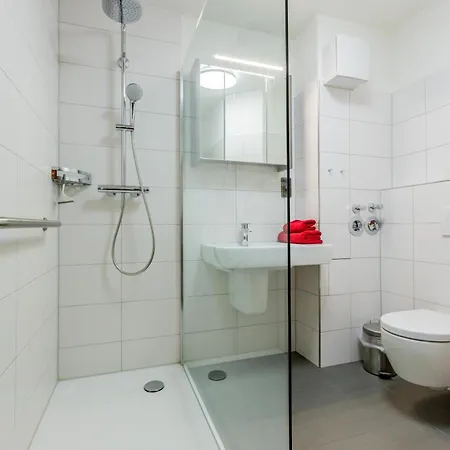 Residenz Meeresbrandung 47, 3-raum Whg. Mit Loggia Zum Norden,3 X Tv, Schwimmbad, Sauna, Pkw-stellplatz ,wlan ! Lägenhet Cuxhaven
