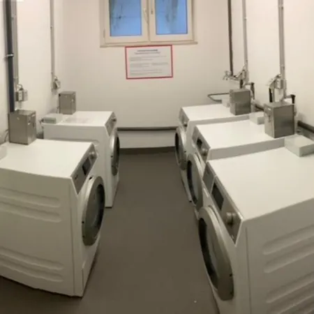 Residenz Meeresbrandung 47, 3-raum Whg. Mit Loggia Zum Norden,3 X Tv, Schwimmbad, Sauna, Pkw-stellplatz ,wlan ! شقة كوكسهافن